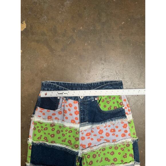 Ragged Priest Jeans Patchwork Floral High-Rise Pants - Size 30 – Retro Statement - Picture 6 of 11